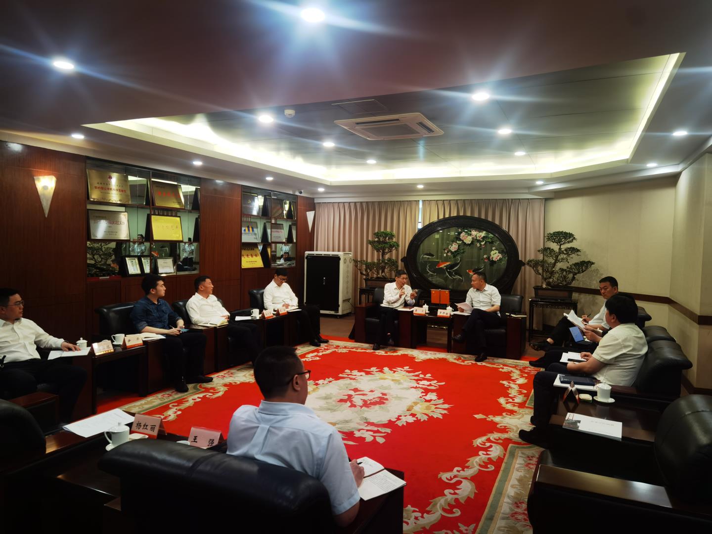 路橋集團黨委委員、監(jiān)事會主席黃衛(wèi)一行赴金牛區(qū)拜訪座談