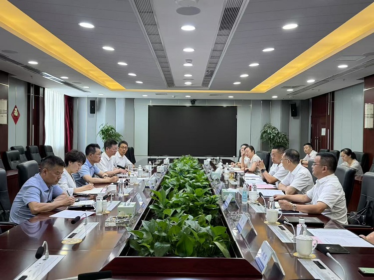 成都市副市長王鋒君一行赴四川路橋集團開展調(diào)研